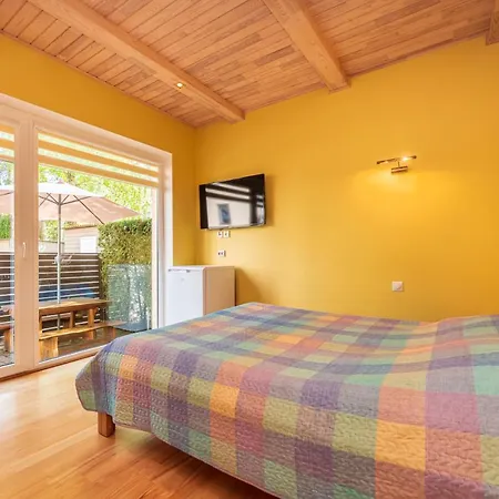 Arona Apartment *